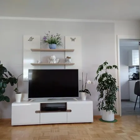 Apartament Maja